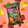 Kép 2/2 - Emily Zöldség chips – Szivárványos gyökérzöldségek 23 g